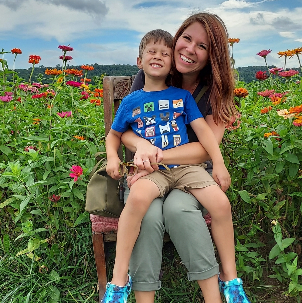 Meet your Posher, Nika